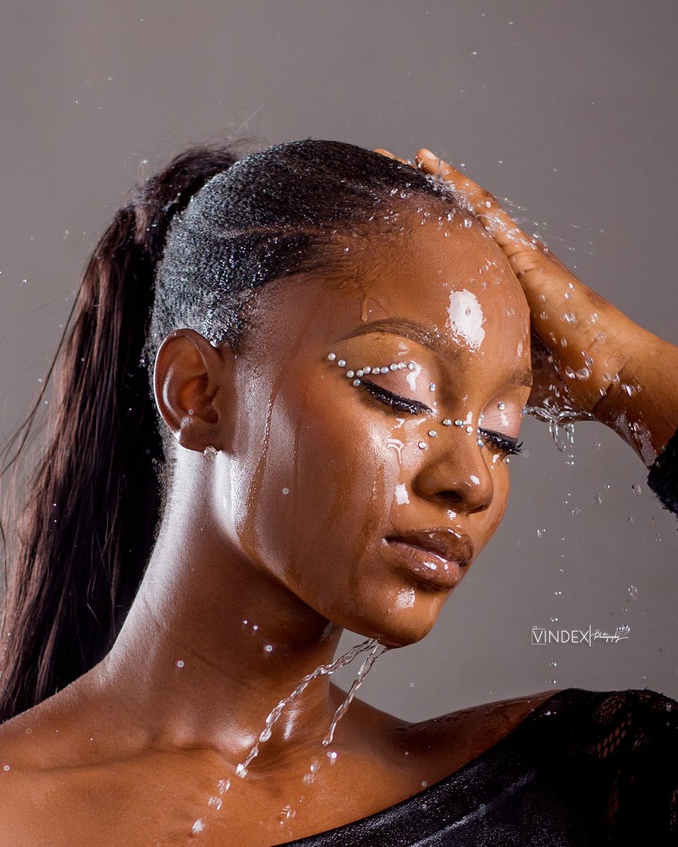 Vincentonyiiii's tweet photo. I’m Vincent from Nigeria, these are my arts. https://t.co/iN4dmmZglM