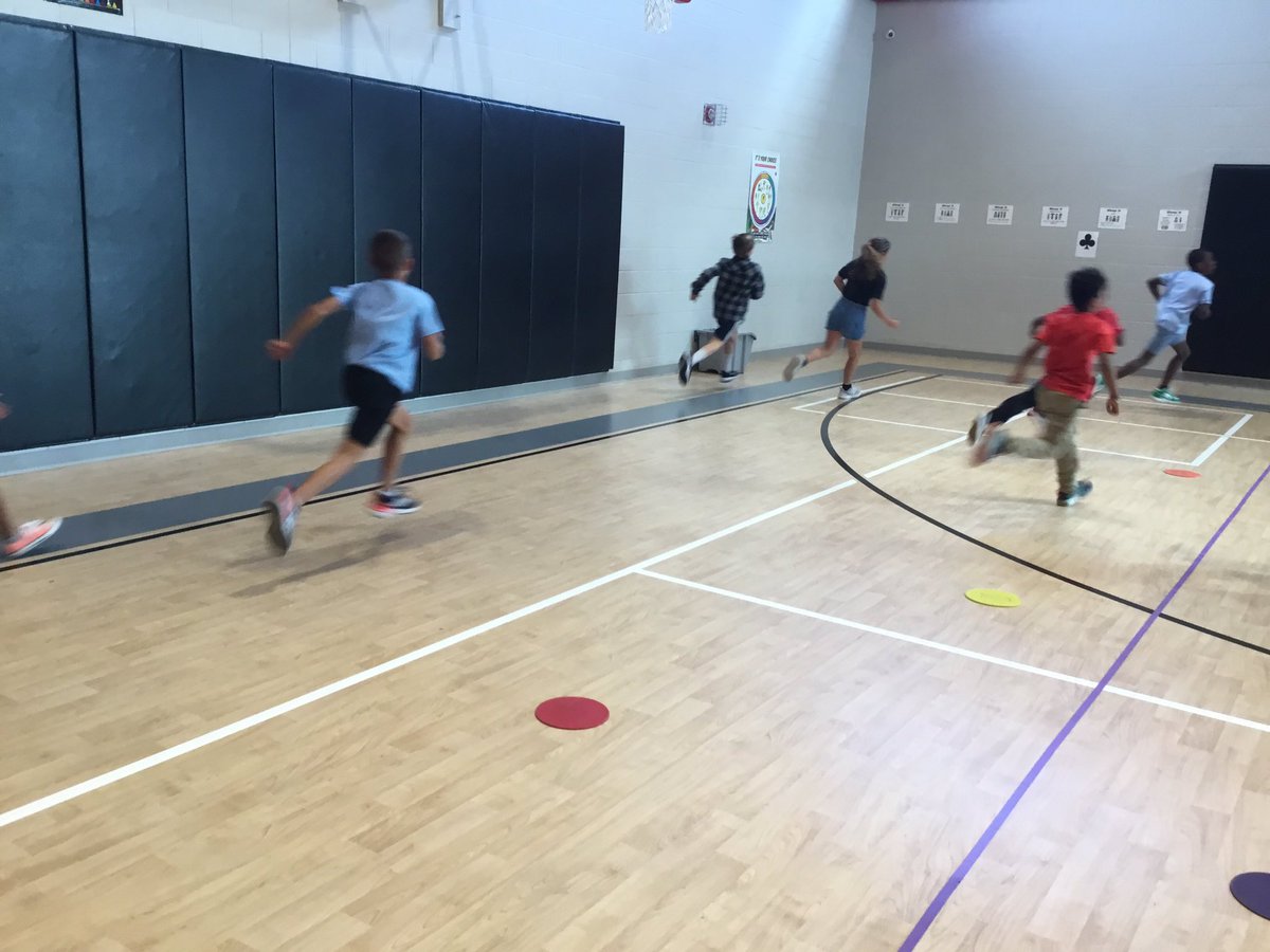 WWEPhysEd's tweet photo. Quick warmup activity with @WWECardinals called Odd and Even. Today when odd is rolled power walk 1 lap. If even is rolled jog the 1 lap. #physed #MelissaSchools #WWEmpowers https://t.co/zCHOZiJ7D6