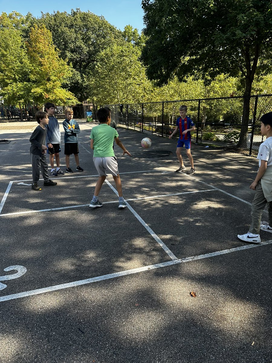 It’s a beautiful day for four square!