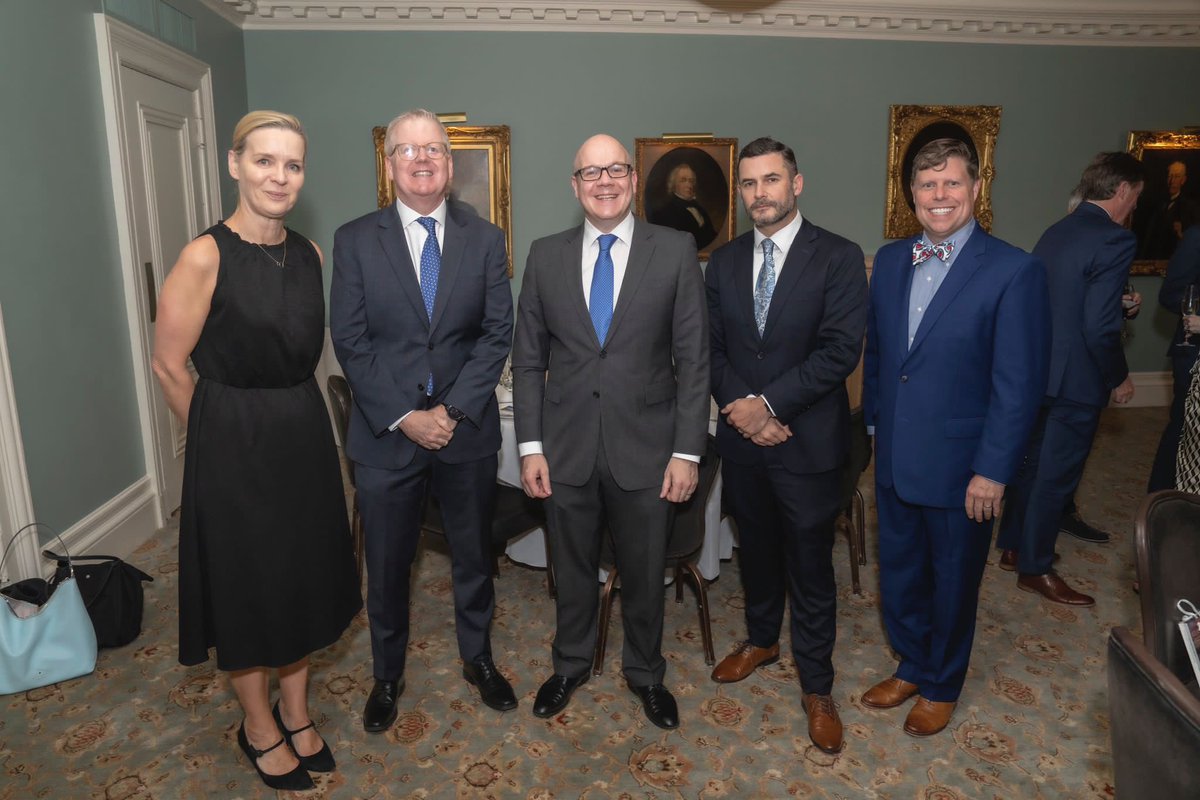 Irish Consulate NYC tweet media