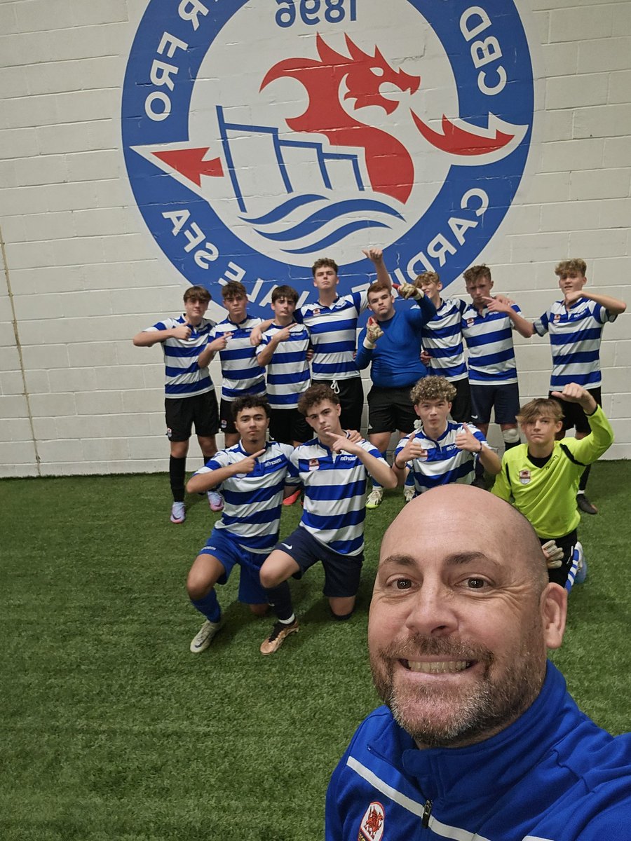 WhitmoreHighPE's tweet photo. Well done to @WhitmoreHigh Year 11s who played in the @CVSFA 5asides today. Exits at the semi final stage for both teams, but another great effort from all.#tekkers #goodbunch https://t.co/7pzfB5H5nd