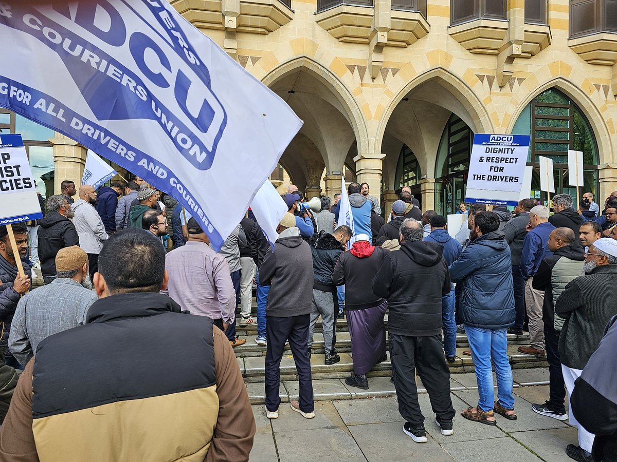 @WestNorthants @ADCUnion @jamesfarrar @Yaseenaslam381 @habibafsar @AbduraHadi @Unjum_Mirza great turn out at the Northampton drivers protest