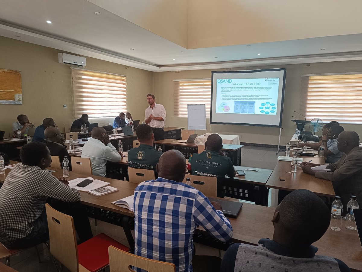 QSAND calling tweet media