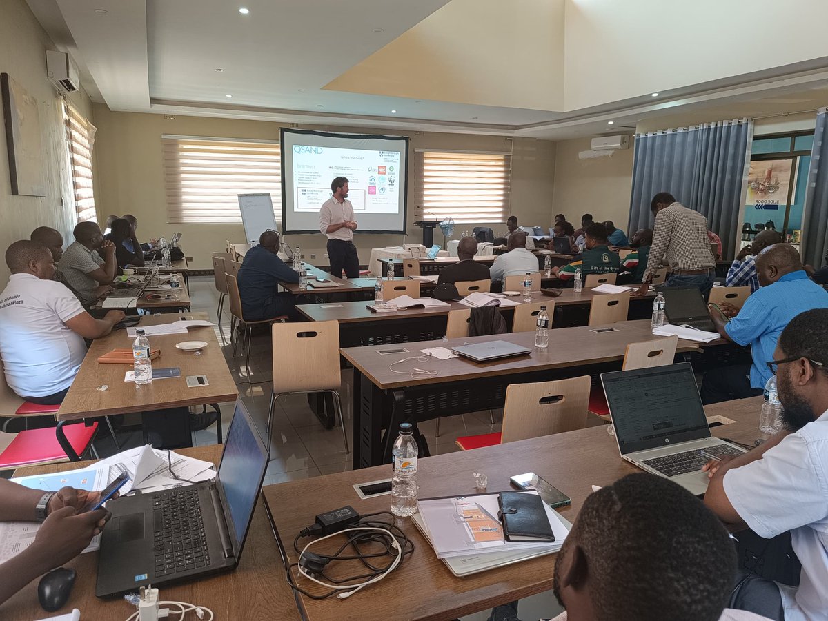 QSAND calling tweet media