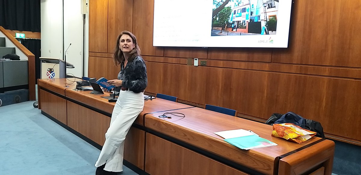 consejeriauk's tweet image. Las escuelas presentan al alumnado su oferta formativa y las posibilidades que ofrecen para seguir una experiencia en inmersión en Andalucía #blsidiomas @Learn_Abroad @maravillas24hs @EnforexIdiomas @carlosvschool #institutosanfernando @Escuelalaplaya @MaestroMio_ #saint_gabriel