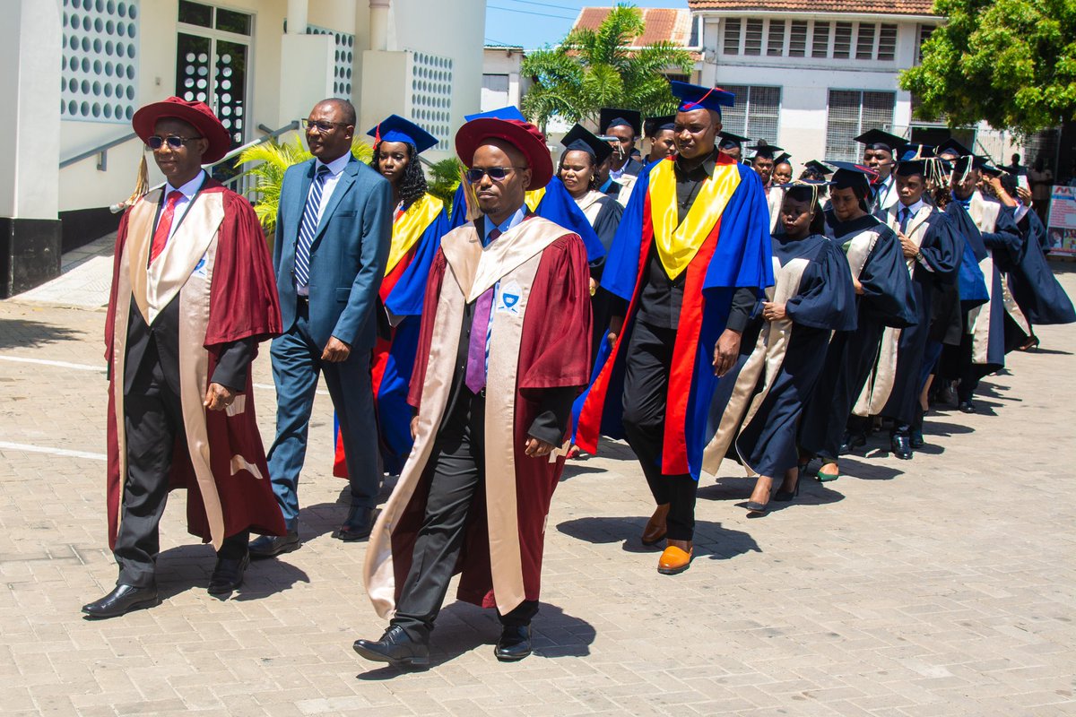 tiob_tanzania's tweet photo. Graduation entrance
#tiobgraduation2023 
#becertified https://t.co/Z7Ks59OpJQ