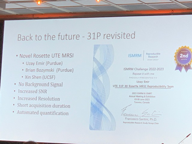 Our Novel Rosette #MRI efforts are getting recognition. Thanks, Prof Steve Williams from Manchester, for sharing our effort as one of the highlights of #MRI in the plenary lecture of #ESMRMB23  Photo courtesy of <a href="/lijing_MR/">Lijing Xin</a> #science #collaboration #backtothefuture #ismrm