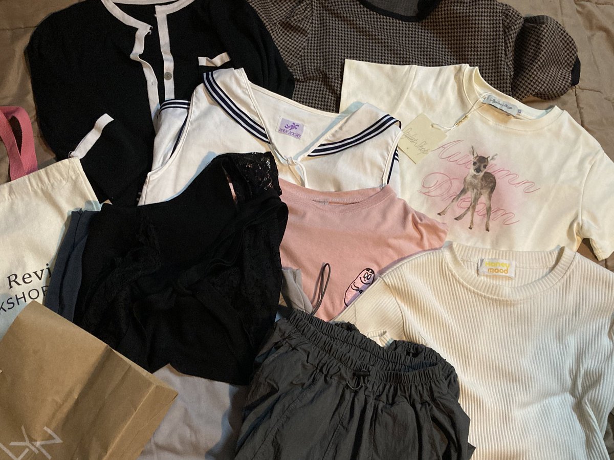 ✿shopwithpoy tweet media