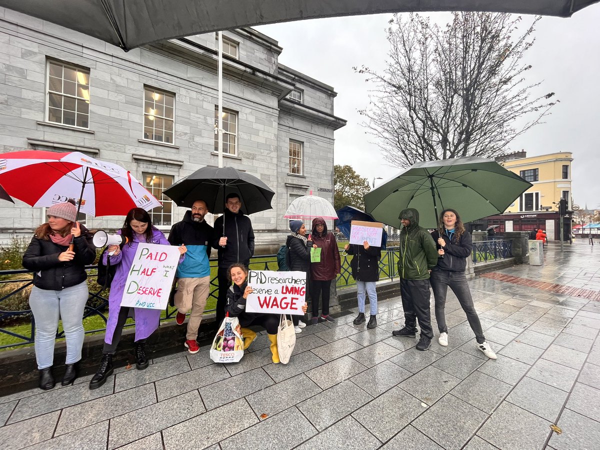 The Irish weather did not stop us from demanding for what we deserve! Living wage, workers rights, residency rights for non-EU researchers 🙌🏼#PGRsDeserveBetter #ResearchIsWork