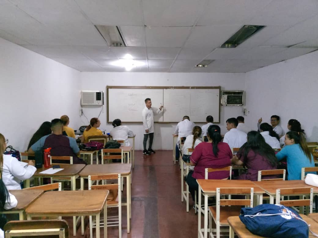 Práctica docente estado trujillo.forjando médicos #TodosSomosCederistas #SomosDelBarrio #CubaPorLaVida #HéroesDeLaSalud #MejorSinBloqueo #FidelPorSiempre #CubaPorLaPaz #DeZurdaTeam @cubacooperaveTR @cubacooperaven @ReneCuban5 @MedicosCmdat @NicolasMaduro @DocenciaVen