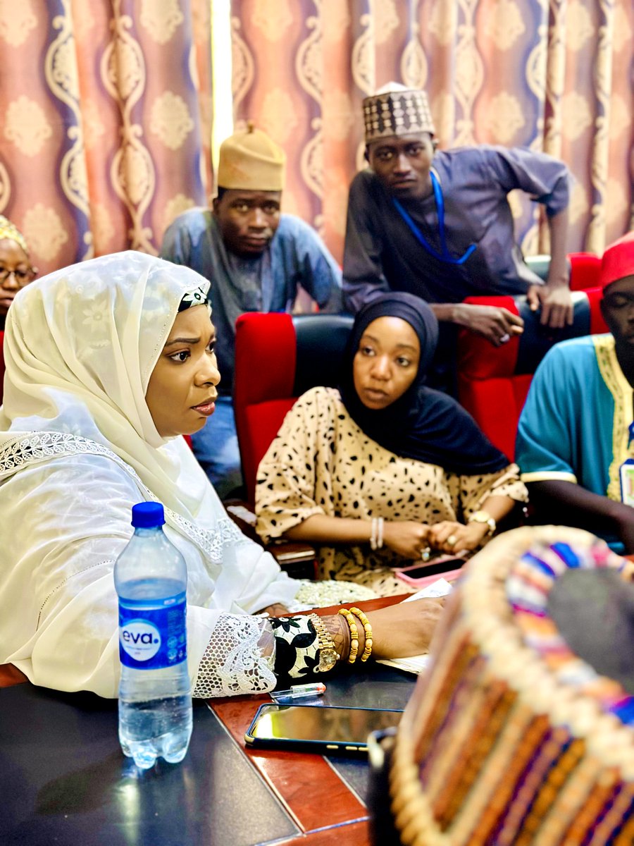 ✨📚 HIGHLIGHTS:

At the just concluded #EducateKano Summit, Hon. Halima Zubairu urges girls' empowerment, and called on leaders to break cultural biases & fight early girl marriage which also hinders the Girl-Child education. 📚👧✊.

#Dbegotin #Areai #EducateKano