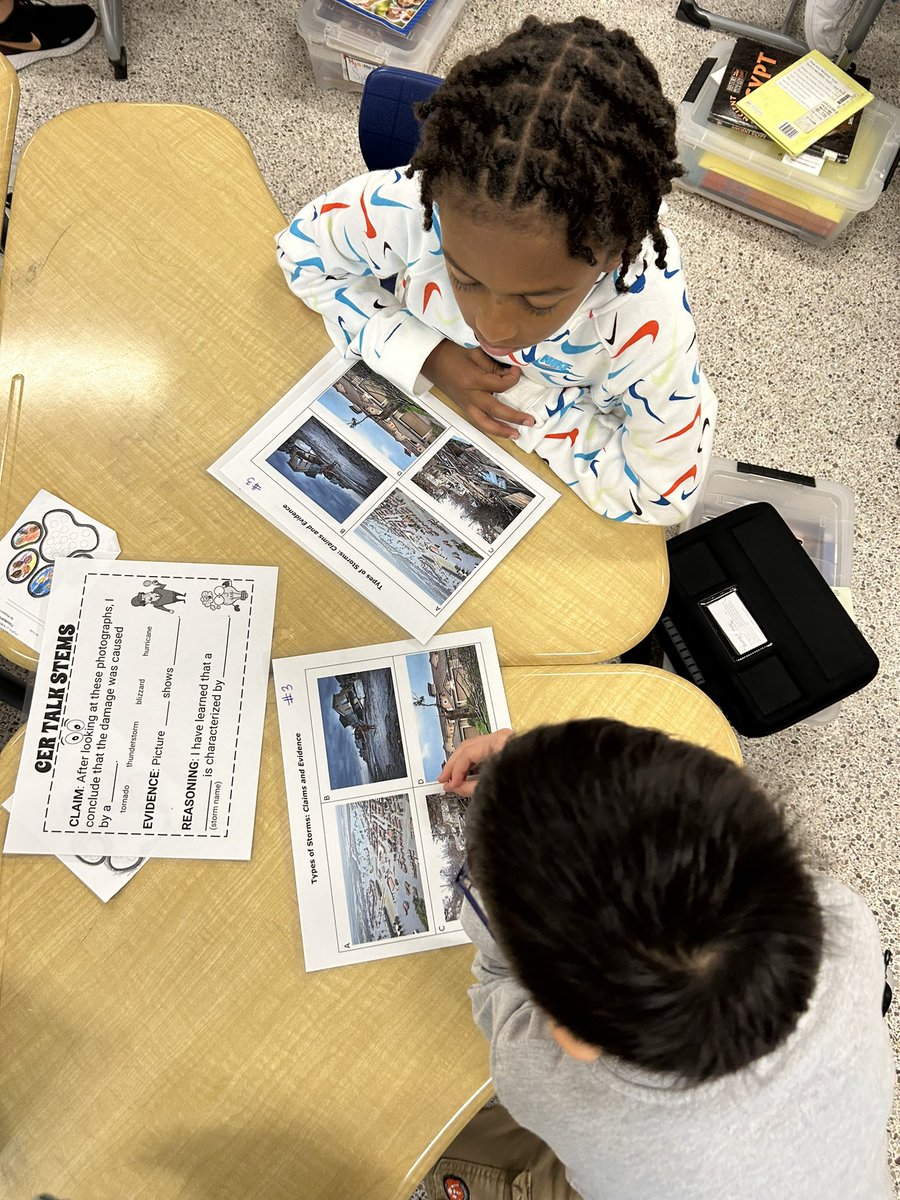 These 2nd graders used the CER framework to think critically about the impact of storms ⛈️ ❄️ 🌪️ @PointOViewES @krsimp22 @ms_norell @NicStanleyPOV