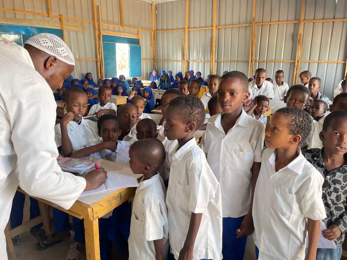 “The best teachers always teach from the heart and not from only the books.” ― Happy Teacher's Day! October 5th every year, is world teachers' day, on this day, we get to celebrate teachers all over the world. @EFASOM, #EOL, @OxfamDenmark, @GPE