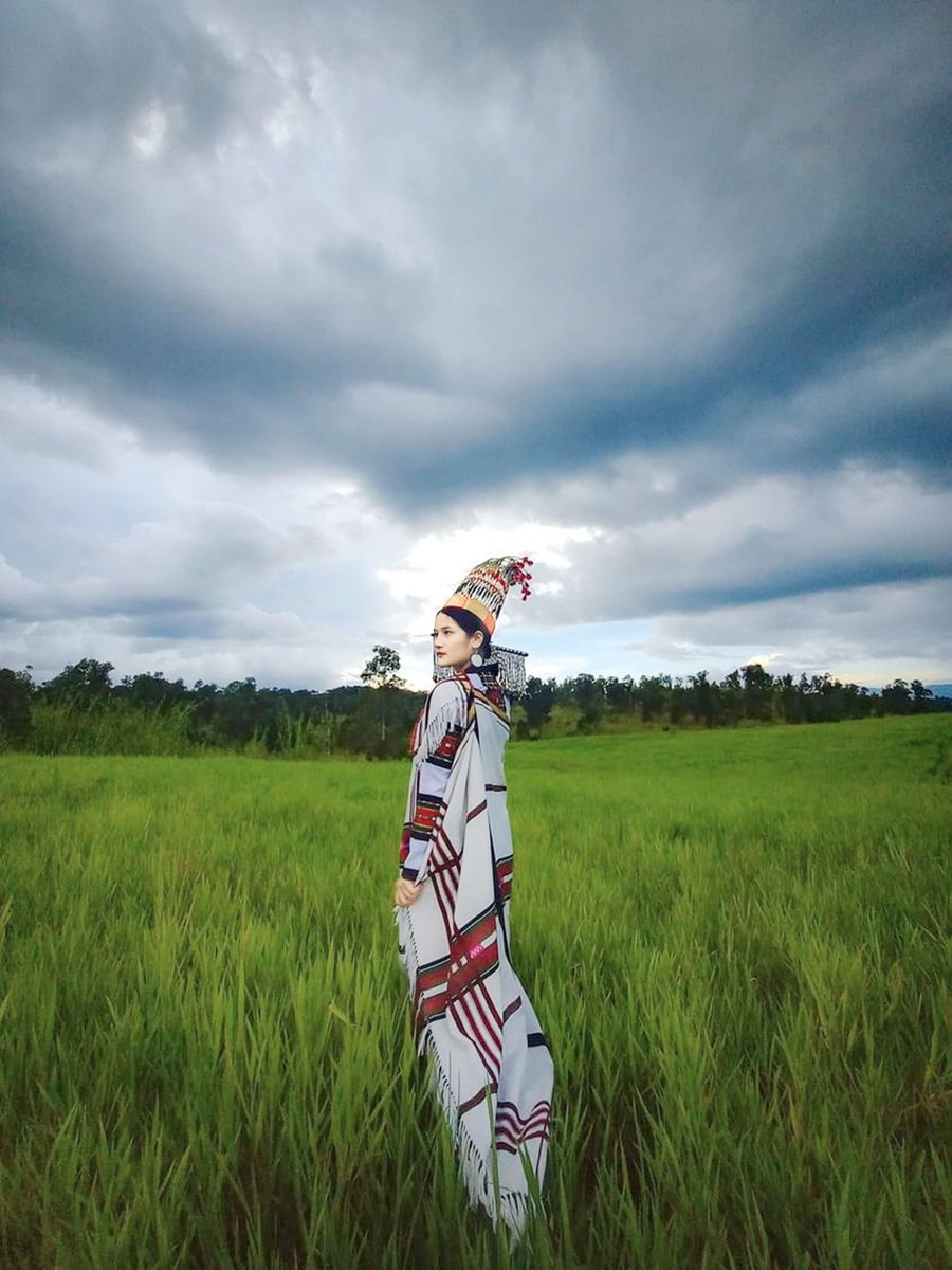 BeingChikim's tweet photo. Lusei Thuam ~ Lusei Traditional Attire
#lusei #luseidress #luseitribe #luseitraditionalattire #luseitraditionaldress #mizodress #mizotraditionaldress #mizotraditionalattire #chin #kuki #mizo #zomi #zo #zohnahthlak #chikim #beingchikim https://t.co/mwRFgRqJgf