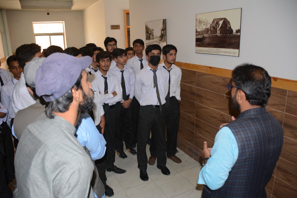 Glimpses of visit of Students of The Allegiance School of Computer Science Sariab Road Quetta to Mehrghar Museum. @pkBritish @SonOfShaeed @MuseumofLondon @tourism_archive @cs_balochistan @balochistanarch @archaeology @museums @IcomOfficiel