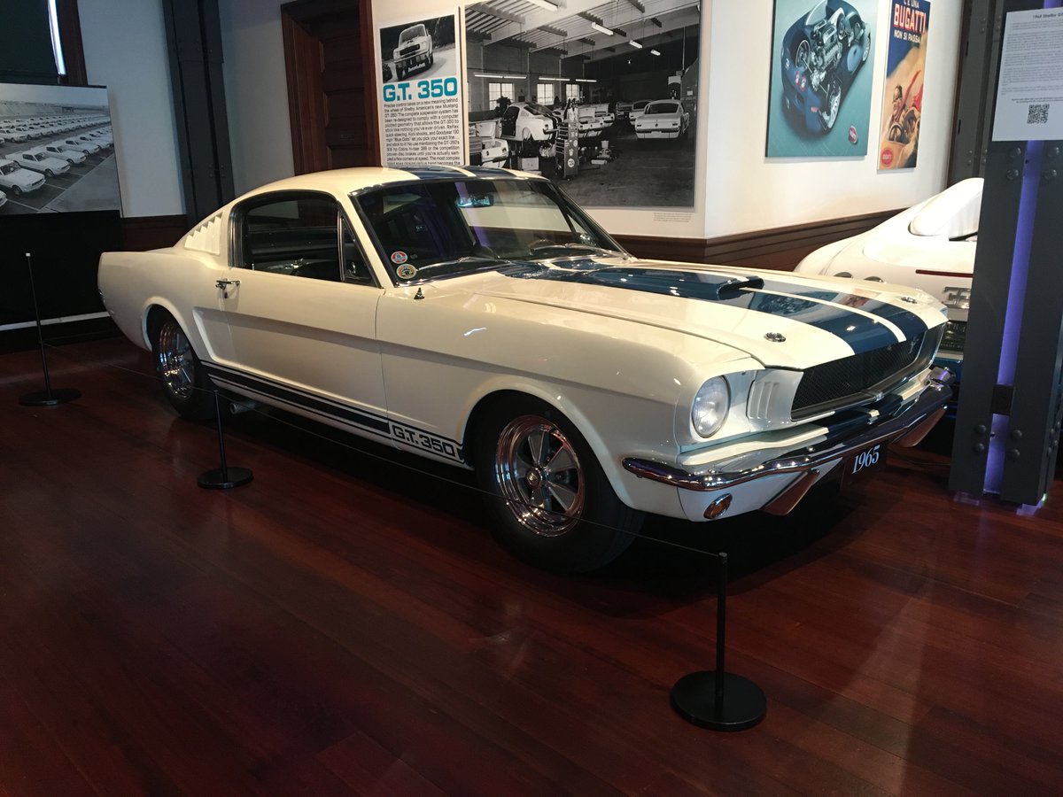 OctaneJames's tweet photo. No trip to Rhode Island is complete without a visit to the small but perfectly formed Audrain Motor Museum. Having held 30 exhibitions over the past 9 years, it is currently displaying a superb 'greatest hits' selection.
#audrain #museum #classiccars #newport #buickyjob https://t.co/GEDIjLgBj9