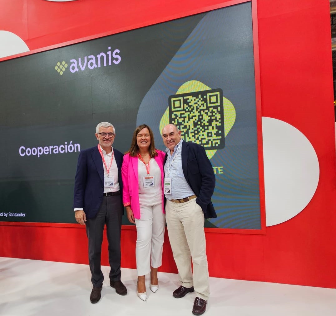 Ayer en <a href="/FruitAttraction/">Fruit Attraction</a>  se presentó la nueva plataforma del <a href="/bancosantander/">Santander</a>, #Avanis.
#Avanis es la única plataforma digital integral abierta  para impulsar un sector agroalimentario más eficiente y  sostenible. 
<a href="/NutriNAV_ERP/">NutriNAV</a> estará presente la plataforma como solución ERP.