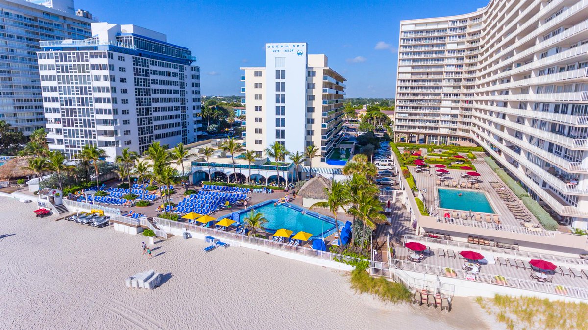 Ready for a beachfront getaway? Stay over four days at Ocean Sky Hotel & Resort and receive a unique promotion of 25% off!

Don't miss out on this opportunity to experience everything Fort Lauderdale offers.🌊☀️ #OceanSkyHotel #FortLauderdaleBeach #SpecialPromotion