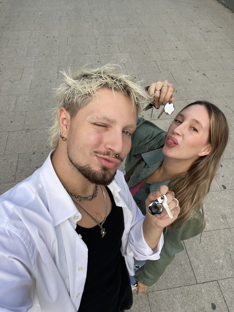 sor lorda ✝️ tweet media