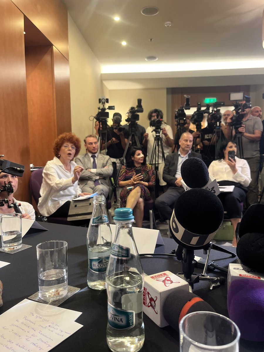 roth_jill's tweet image. Not surprising in our press conference calling out the Tate brothers for harassing and attacking the victims of their Romanian trafficking, the Tates sent their team to harass and attack us as well.
#endhumantrafficking #witnessintimidation #TatesLie