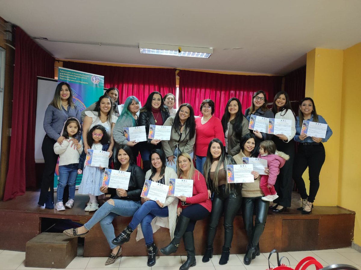 umidehu's tweet photo. Ha sido un honor y placer ser parte de los cambios que deseamos ver en nuestras comunidades. Mujeres Migrantes Emprendedoras y Empoderadas, gracias al apoyo de los FDNR del Gobierno Regional del Biobío. #Umidehu #MujeresMigrantes #MujeresEmprendedoras https://t.co/VjPYBtcL2s