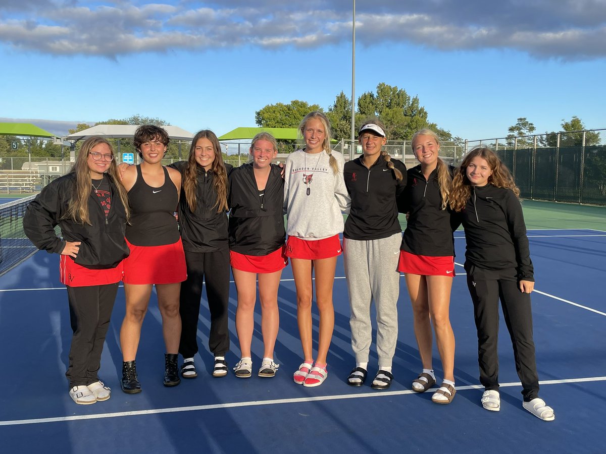 These girls kick of state tennis today in SF. Let’s go make some noise!!