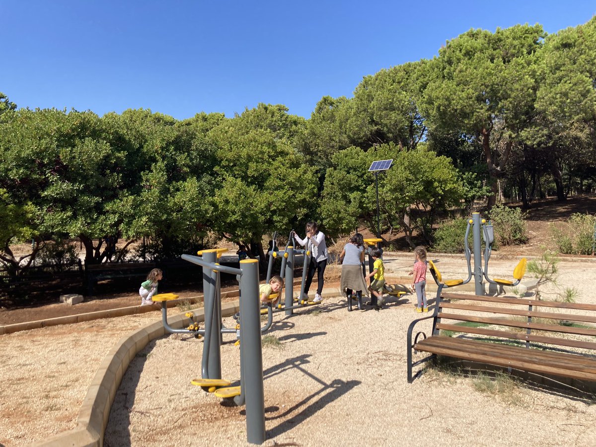 nadinekhayat's tweet photo. We met Horshna today in Horsh Beirut,the forest school run by Dahna Abou Rahme allowing children to engage in free play, nature exploration and build a relationship we historically had with these spaces encouraging children to be outdoors in various weather conditions. #LDEM https://t.co/ecUuC3lAOX