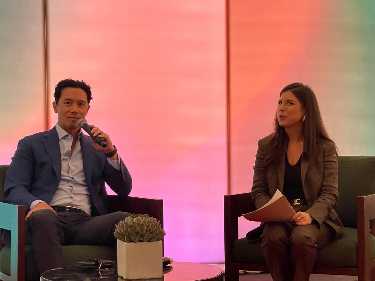John1wu's tweet photo. Had a great time speaking at the Khanference 2023 about what blockchain brings to business. 

Thanks to @sarafischer for the insightful questions, and @dottkhan and the Proem Group for organizing such a great event! Learned a lot from everyone who participated. https://t.co/2UkT0lxm03