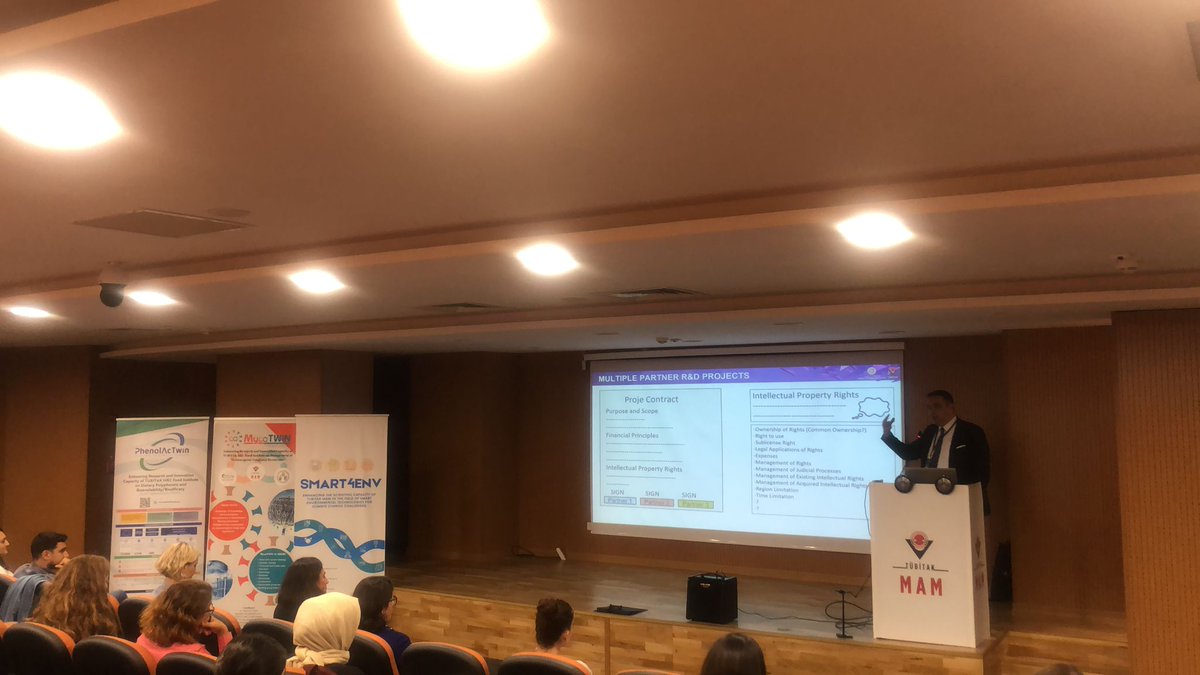 EnvSmart4's tweet photo. #SMART4ENVInnovationWeek. Day-4
#StakeholdersInnovationWeek.
Session 3: RRI (#Responsible Research and Innovation), Open Access, IPR (#IntellectualPropertyRight)
Description of #IPRManagement in #Türkiye and #EU with,
👨🎓 Dr. Murat Baybaliı (TÜBİTAK Technology Transfer Office) https://t.co/dU4XpnWxiX