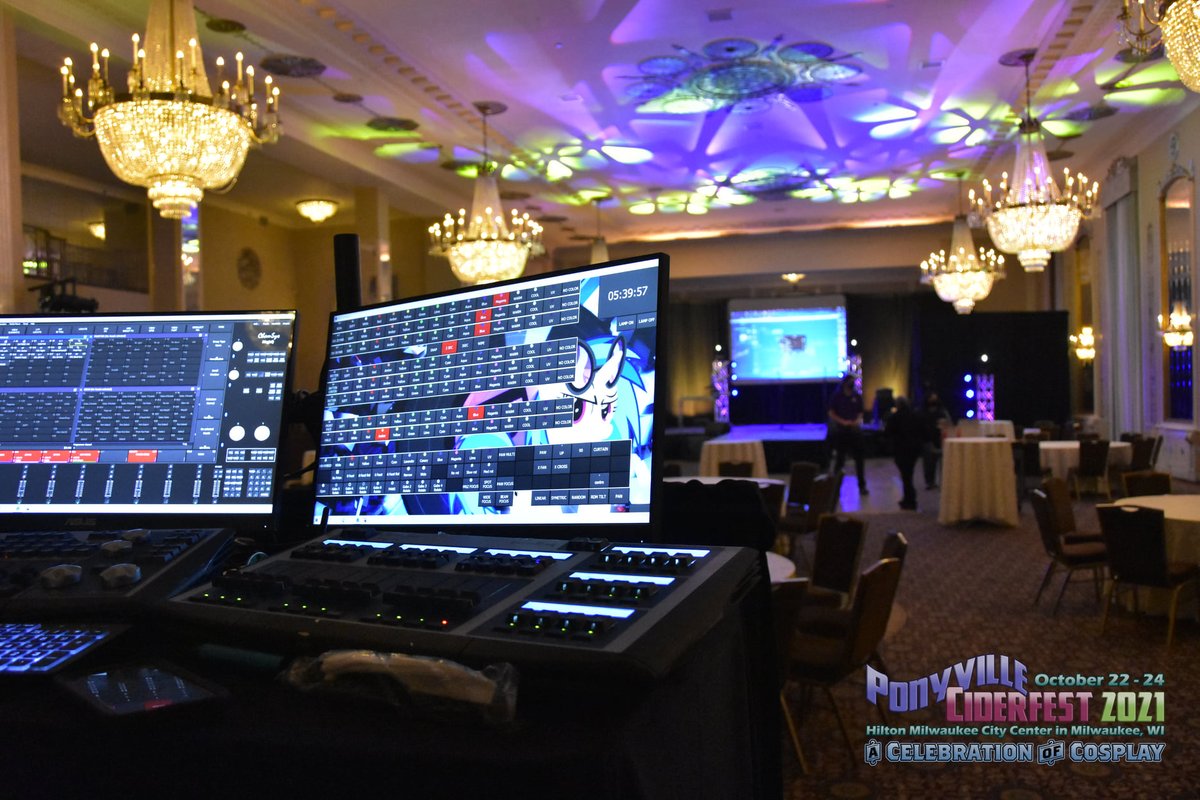 FizzyPCF's tweet photo. All is quiet on this #ThrowbackThursday as we look back on #PVCF21 before the Grand Galloping Gala from the A/V booth. I wanted to touch all the shiny buttons but was told not to. Phooey! Maybe this year I can. I just need to be maximum sneaky!

#PVCF23 https://t.co/T1zm8KaKQy