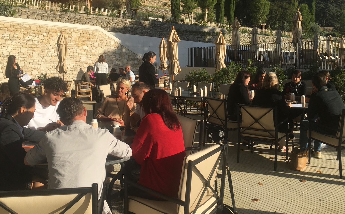 Merci au <a href="/CouventMinimes/">Couvent des Minimes</a> pour votre confiance ! 
✅15 candidats
✅3 mises en situation pour évaluer leurs savoir-être pros.
Recrutement immersif réussi 👍
@sandrinejacobPE @THIEBAUDVirg <a href="/Marielle_Castel/">Marielle Castel</a>
#recruterautrement #Pôleemploi #Manosque