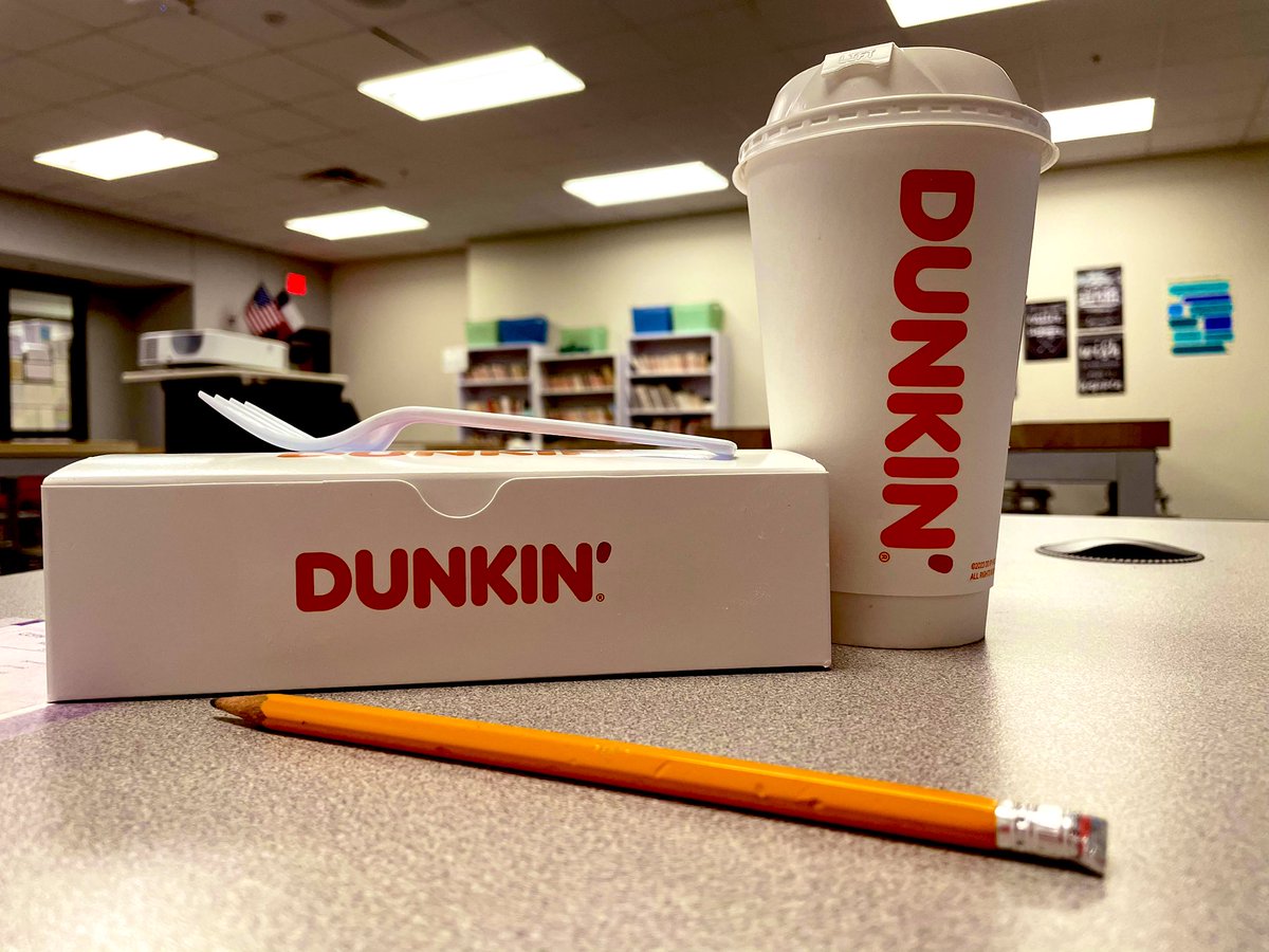Thank you <a href="/dunkindonuts/">Dunkin'</a> for the free coffee and for making irresistible munchkins that are gonna help me keep going today!
Hey, #WestFam!! Go get your coffee at the Coppell DD with the super kind cashier! She made my morning with her thanks!! ✌️❤️📚