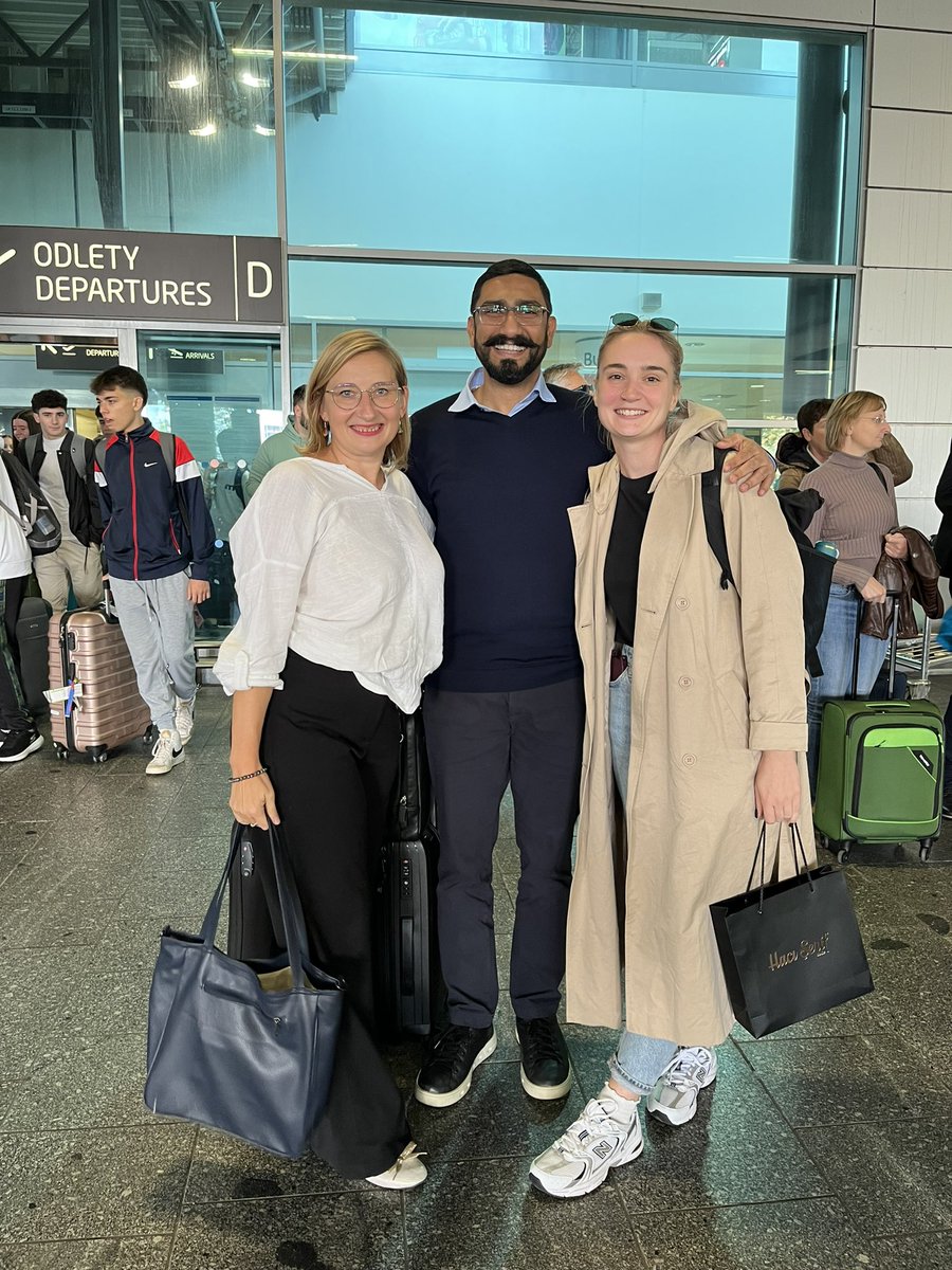 Institute of Molecular Genetics (@imgprague) on Twitter photo Our keynote speakers for the 16th IMG PhD Conference <a href="/MushtaqBilalPhD/">Mushtaq Bilal, PhD</a> and Dr. Pluciennicka have just arrived!🤩 we can’t wait to listen to their presentations tomorrow at <a href="/imgprague/">Institute of Molecular Genetics</a> ! Check our webpage for detailed programme and more info 🔗 img.cas.cz/2023/09/74224-… Our keynote speakers for the 16th IMG PhD Conference <a href="/MushtaqBilalPhD/">Mushtaq Bilal, PhD</a> and Dr. Pluciennicka have just arrived!🤩 we can’t wait to listen to their presentations tomorrow at <a href="/imgprague/">Institute of Molecular Genetics</a> ! Check our webpage for detailed programme and more info 🔗 img.cas.cz/2023/09/74224-…