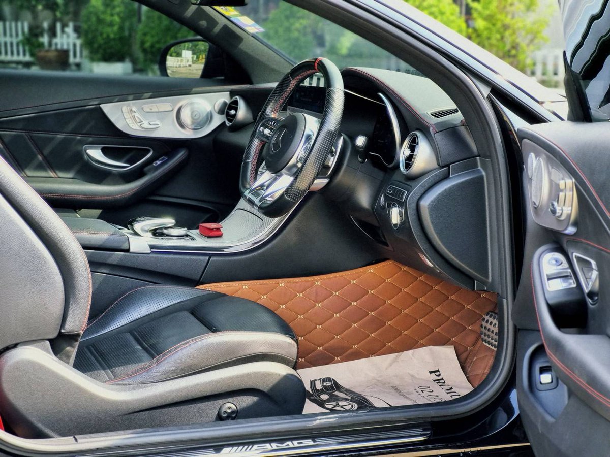 Benz AMG C43 Coupe MNC 
ปี 2019 ไมล์ 52,xxx กม.

🌟รถศูนย์ สภาพสมบูรณ์ พร้อมใช้🌟
Minor Change (พวงมาลัยใหม่) หน้า GT
Full Option
Keyless PushStart
ฝาท้ายไฟฟ้า กล้องรอบคัน
ตัวถังสวยเดิม ใหม่ทั้งภายนอก-ภายใน
Book + คู่มือ + Key x2 
#เบนซ์ #รถมือสอง #Benz #ซื้อขายรถ #รถหรู #ซื้อรถ