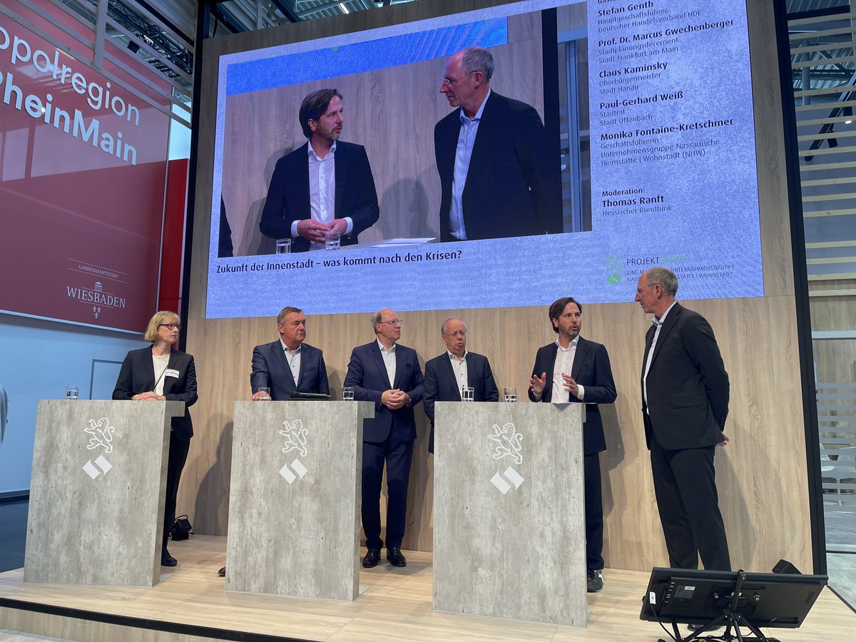 Der Frankfurter Stadtplanungsdezernent Marcus Gwechenberger sagt: „Ohne eine soziale und funktionale Mischung werden wir keine guten Innenstädte entwickeln.“
Livestream unter: naheimst.de/live