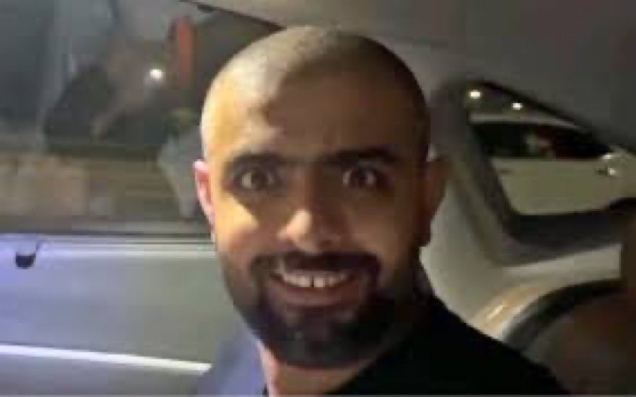 MohitMistry's tweet image. World Cup me Netherland bhi hai 😍 chal ab me unke samne Run bana ke Lumber 01 bana rahunga.. 🤣 jaise Nepal ke samne 100+ maar ke bana tha..
Le Lappu Azam : ITNI KHUSHI 🤣😂😅
#ENGvNZ #PAKvsNET #CricketWorldCup2023 #ICCWorldCup2023 #BabarAzam