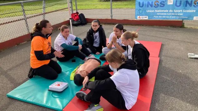 #lyceenne 2023 au parc du grand marais d’<a href="/amiens/">amiens international</a>. Journée pour la promotion de l’activité physique chez nos jeunes filles. 270 jeunes lycéennes, 14 lycées/LP différents sur 8 ateliers et un village santé. L’<a href="/UNSS/">UNSS_National</a> vecteur de santé. 🏥🏅💪
<a href="/hautsdefrance/">Région Hauts-de-France</a> <a href="/AcAmiens/">Académie d'Amiens</a>