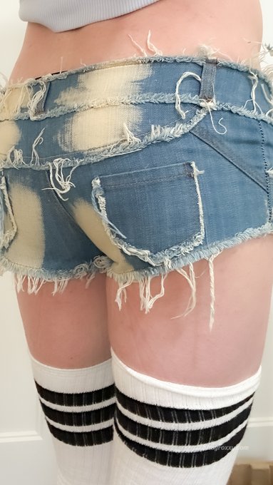 It's too cold for these. Looks like a lot of things are being put in the closet now that summer is over