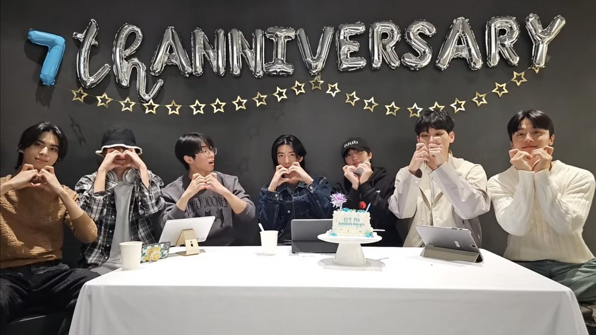 SF9__Unofficial's tweet photo. #SF9 #에스에프나인 #SF9_7th_Anniversary https://t.co/ZaxL2MLZKK