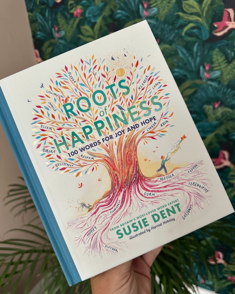 LoveReadinguk's tweet photo. Celebrating the publication of this gorgeous book #RootsOfHappiness by @susie-dent Illustrated by @HobdayHarriet published by @PenguinUKBooks
Watch our #lovereading MD chat to Susie in our exclusive event
https://t.co/WFpLAOKD75
Order your copy from us and save 10% https://t.co/QJnl3TlMbw