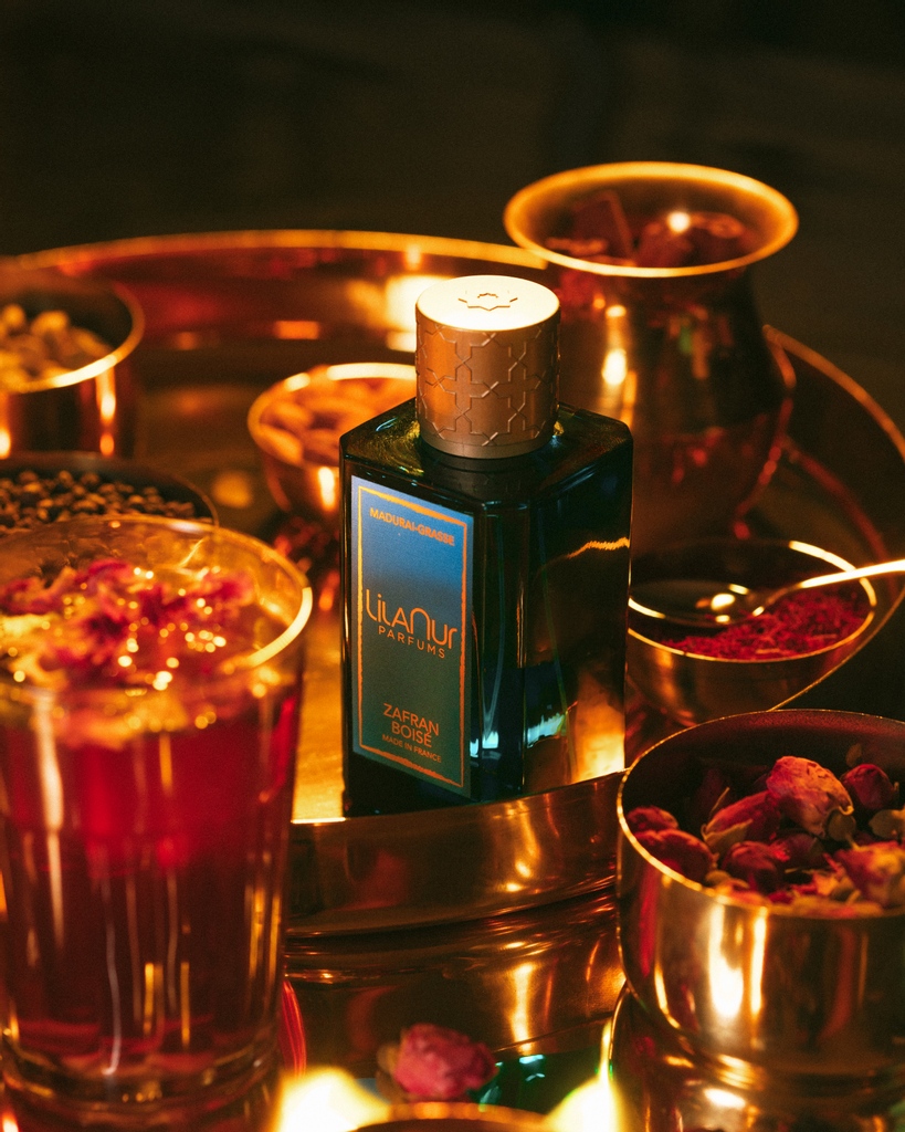 Zafran Boisé, our newest signature Eau de Parfum, has arrived exclusively at <a href="/BergdorfGoodman/">Bergdorf Goodman</a> <a href="/Harrods/">Harrods</a> and lilanur.com⁠
#ZafranBoise #LilaNurParfums