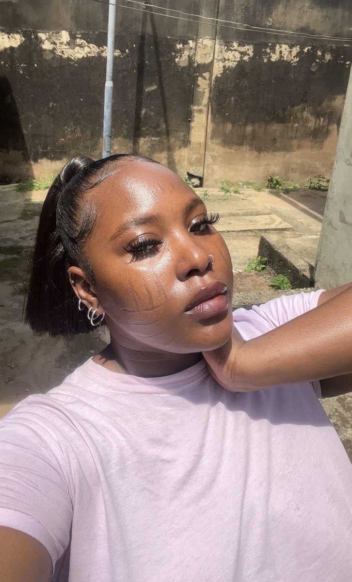 shade_bum's tweet image. ❤️‍🔥🖤