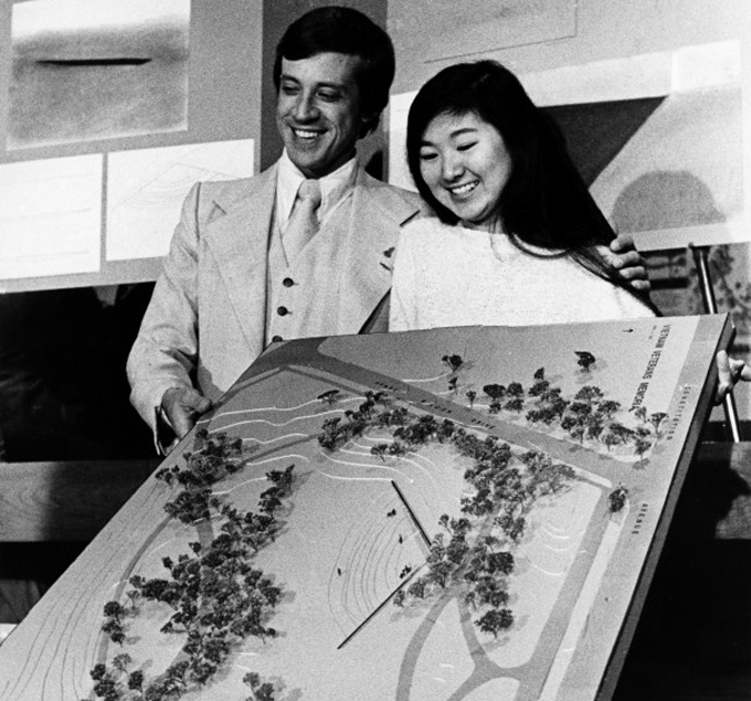 NationalMallNPS's tweet photo. Happy birthday, Maya Lin! In 1981, at the age of 21, Lin won the competition to design the Vietnam Veterans Memorial on the National Mall. Her innovative design changed the way we think of memorials and became a powerful place of remembrance and healing. https://t.co/Kgk0WLqHNb
