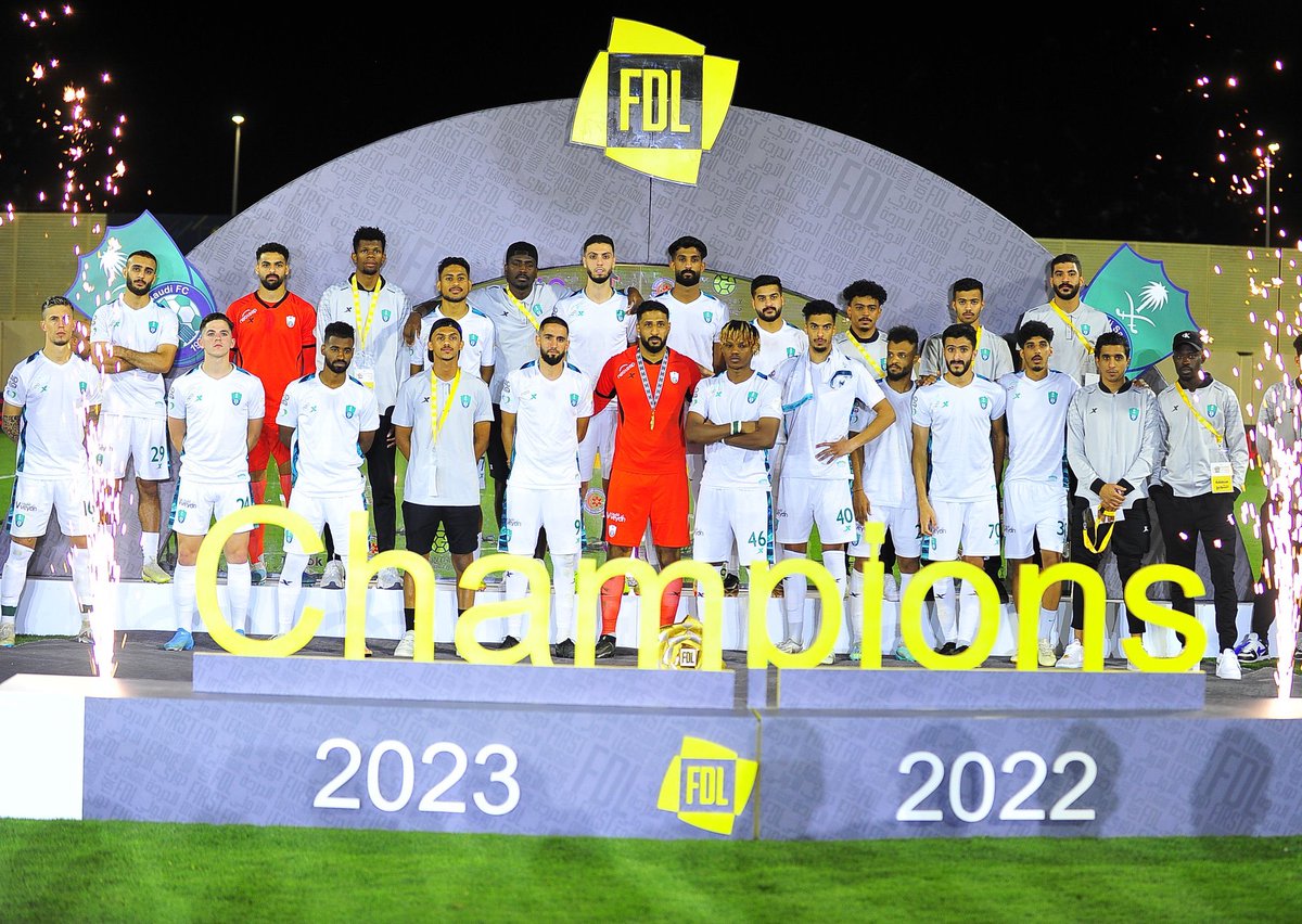 ⚠️
.
عودة الديربي غداً بعد صفعة الهبوط
تجعل الرغبة في الفوز على بطل الدوري الممتاز من الفريق الصاعد مُلحة ولها صدى ايجابي في معسكر الضيف القادم من يلو  

هم يرونها كأساً للسوبر و انجاز ما بعد الهبوط ، لكنها في عُرف الاتحاديين
3 نقاط و إن شحنوها