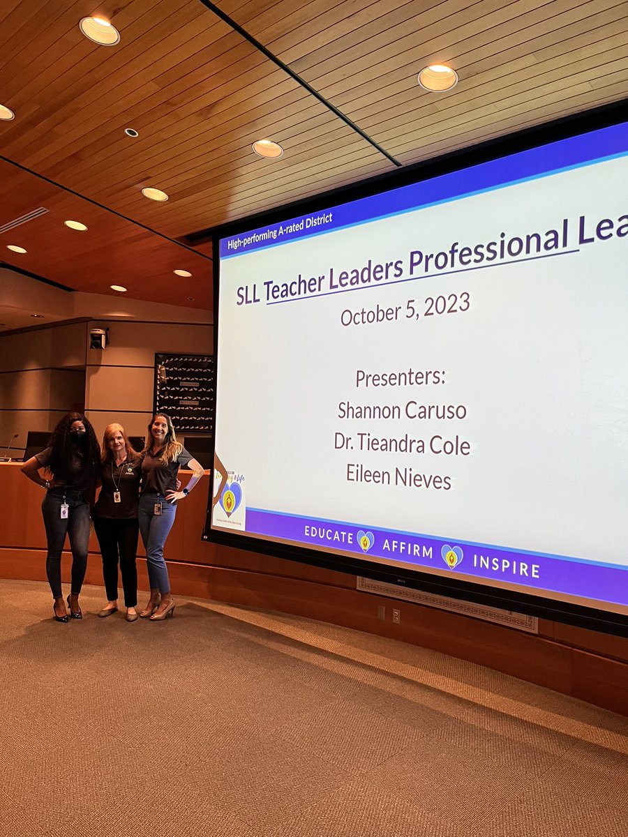 We are so excited to have in-person SLL Teacher Leader PD today. We all are life long learners 💕@SLLpbc