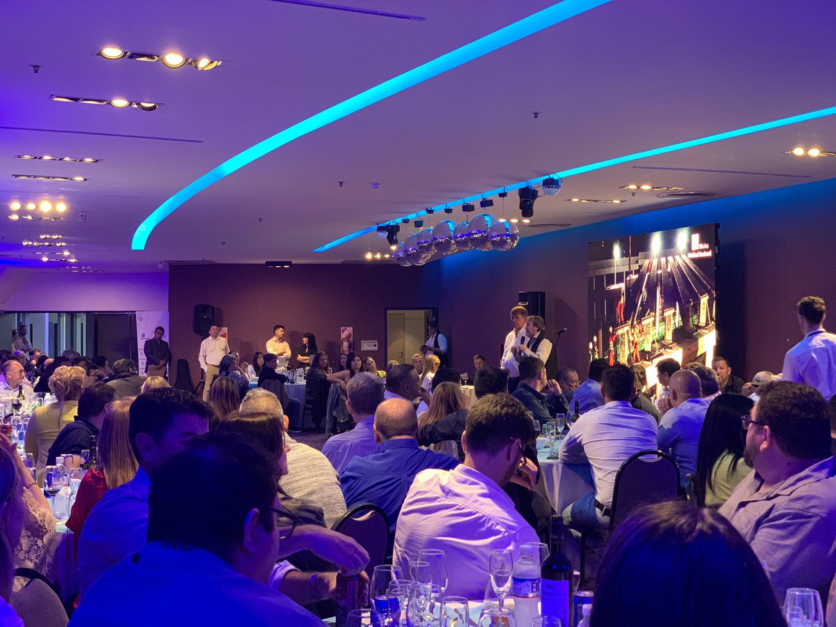 Con las y los trabajadores del 17 Distrito #EntreRios celebramos el orgullo de pertenecer a una institución que es pilar para el desarrollo y conectividad de la Argentina

En el #DíaDelCamino reafirmamos nuestro compromiso de seguir trabajando por un país más integrado y federal