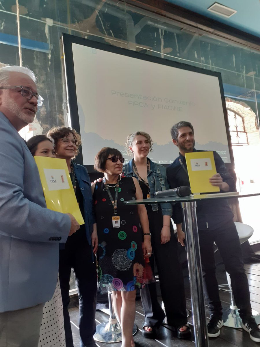 Hoy en <a href="/iberseries_pi/">Iberseries & Platino Industria</a>: Presentación convenio <a href="/fipca_org/">FIPCA</a> y <a href="/FIACINEoficial/">FIACINE</a> en que estaban presentes las productoras <a href="/mwoodmontt/">Maria Elena Wood Montt</a>, presidenta de la <a href="/Academiadecine/">Academia de Cine</a>  y @sandovalgaby de Fipca y APCT