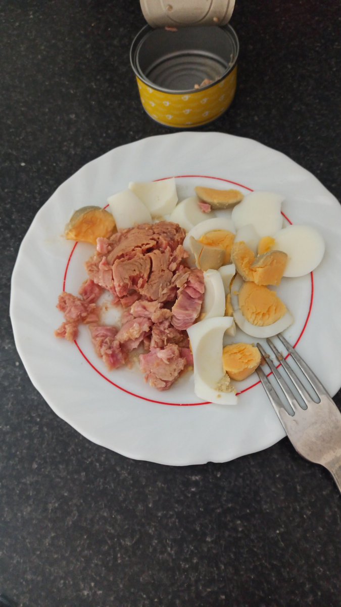 comidas_mierdas tweet media