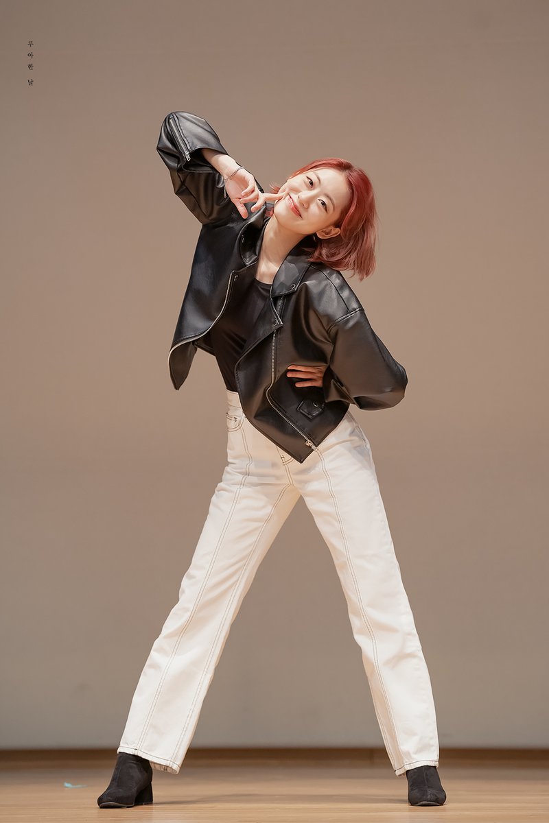 A_Lua_Day's tweet image. ★ HAPPY BIRTHDAY LUA ★

수경아 생일 축하해!
웃음 가득한 하루 보내길

#HAPPYLUADAY #해피루아데이
#위키미키 #루아 #WekiMeki #Lua