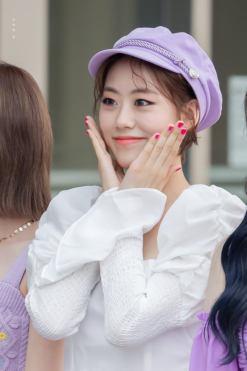 A_Lua_Day's tweet image. ★ HAPPY BIRTHDAY LUA ★

수경아 생일 축하해!
웃음 가득한 하루 보내길

#HAPPYLUADAY #해피루아데이
#위키미키 #루아 #WekiMeki #Lua